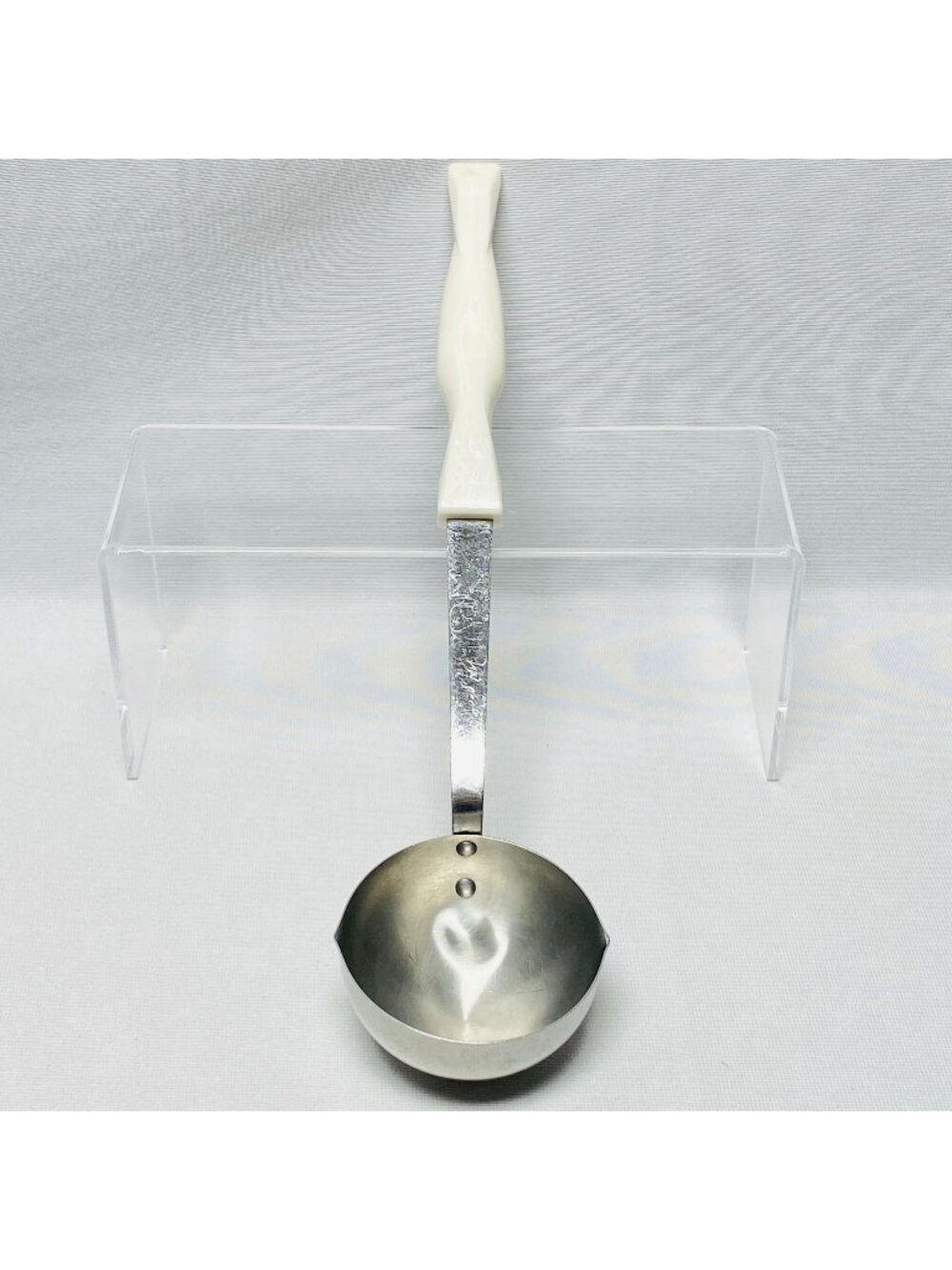 Vintage Cutco Double Spout 12" Ladle Pearl White Handle 17 KN Made in USA